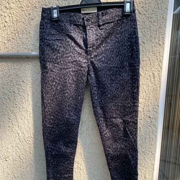Gap Black Cheetah Print Jeans! - Picture 4 of 5